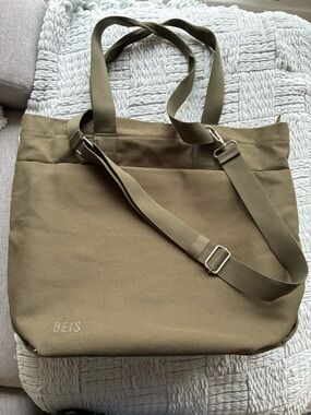 BEIS Olive Canvas Multifunction Tote with Adjustable Strap